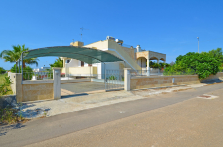 Esterno-VillaIppazio3-Casa Pescoluse sul mare